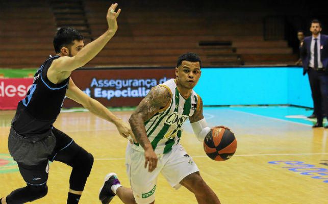 Reestructuración de la sala de máquinas; Mike Torres puede salir