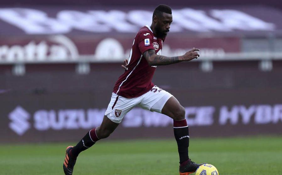 El Saint-Étienne se fija en un central que estaba en la agenda del Real Betis