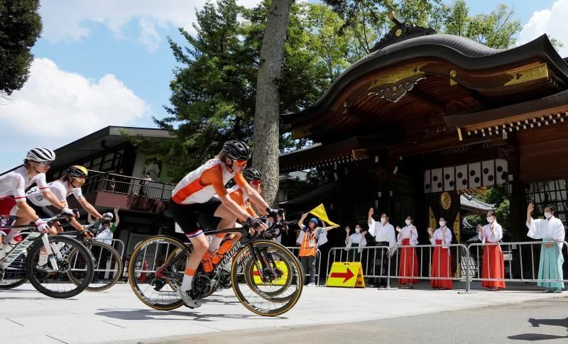 La austríaca Kiesenhofer, campeona olímpica de ciclismo en ruta doblegando el dominio neerlandés