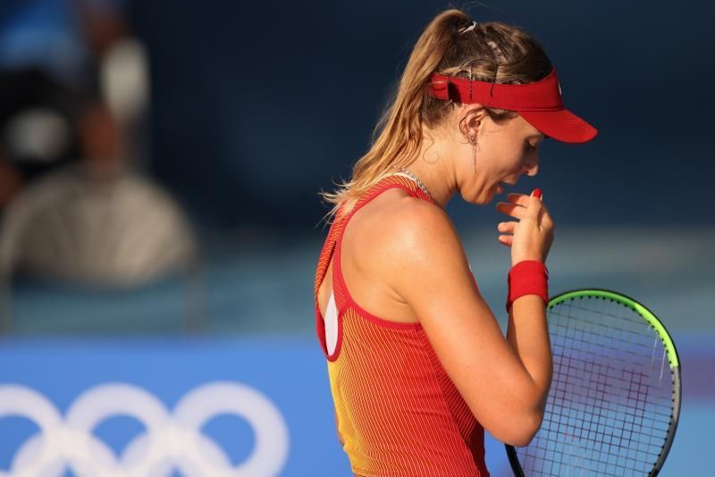 La española Paula Badosa se retira en cuartos de final afectada por el calor