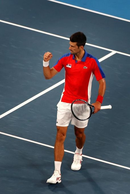 Carreño fulmina al número dos Medvédev y Djokovic reafirma su poderío