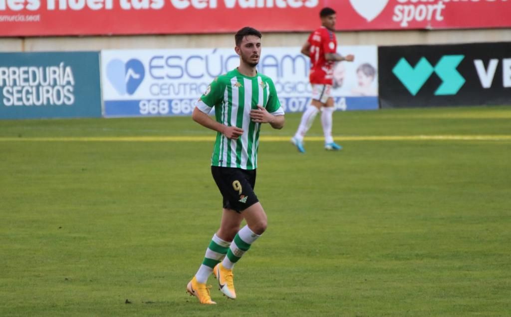 Se despeja el futuro de Raúl García en el Real Betis