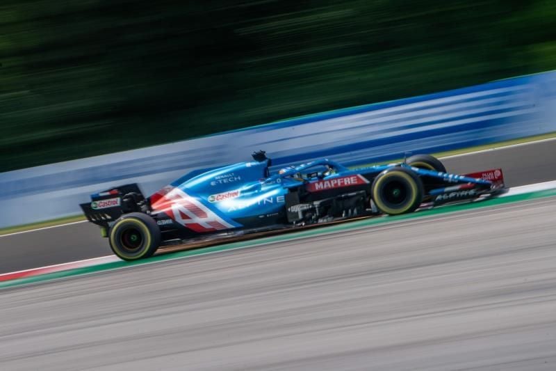 Hamilton saldrá primero en el Hungaroring; Alonso arranca noveno