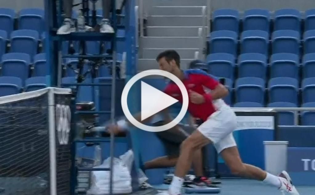 Y Djokovic volvió a perder los papeles...