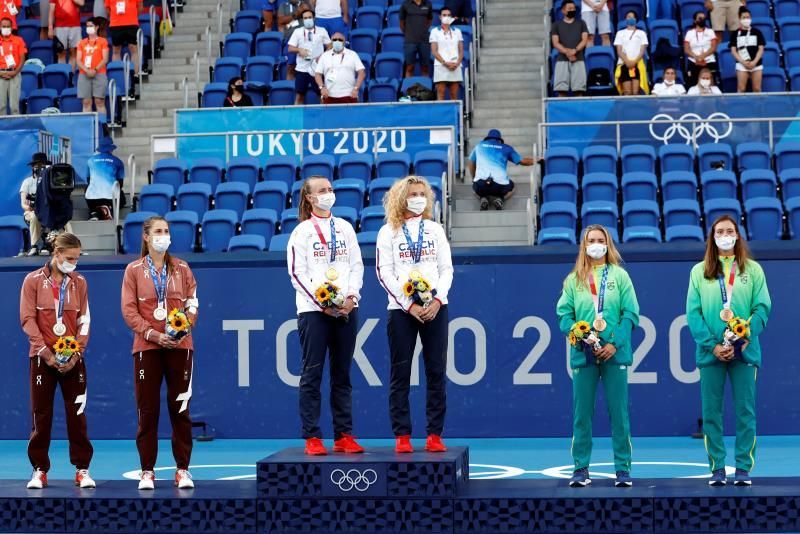 Las checas Krejcikova y Siniaková ganan el oro olímpico en dobles femenino