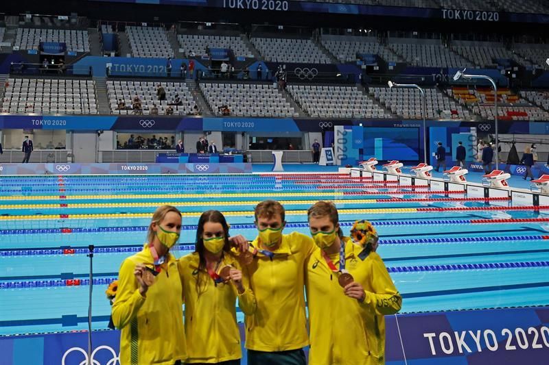 Las nadadoras australianas ratifican su dominio con triunfo 4x100 estilos
