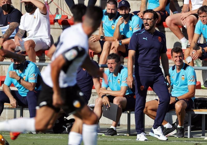 El Valencia necesita ingresar 20 millones y espera ofertas por Guedes, Maxi Gómez y Cillessen