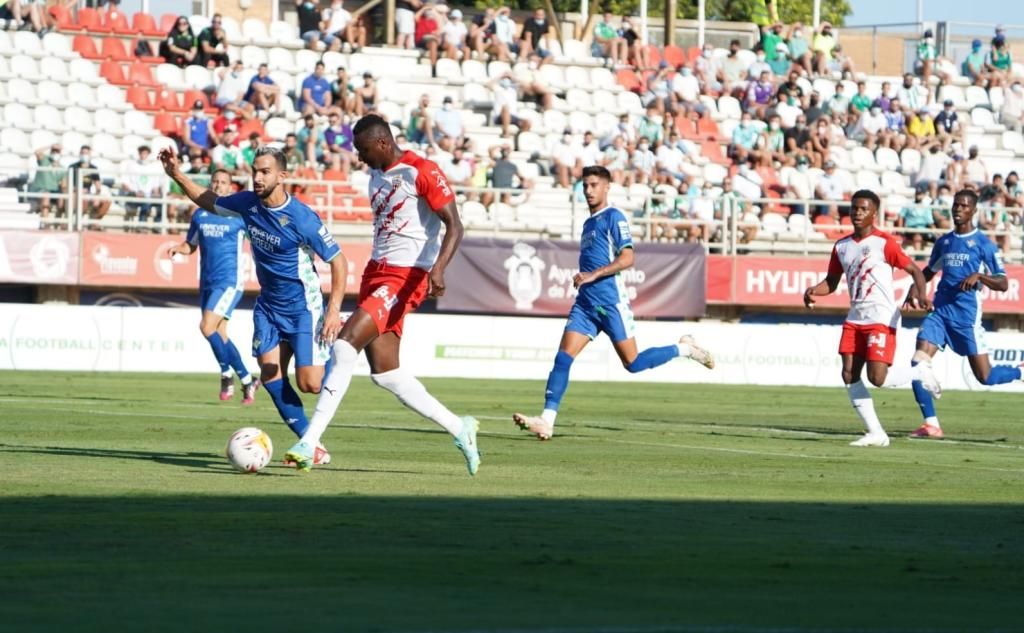 Real Betis 1-2 UD Almería: Sadiq avisa: los buenos delanteros castigan los errores y las malas defensas