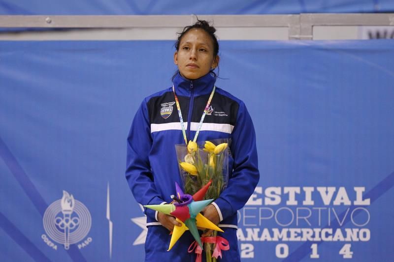 La luchadora Luisa Valverde otorga diploma olímpico a Ecuador en Tokio