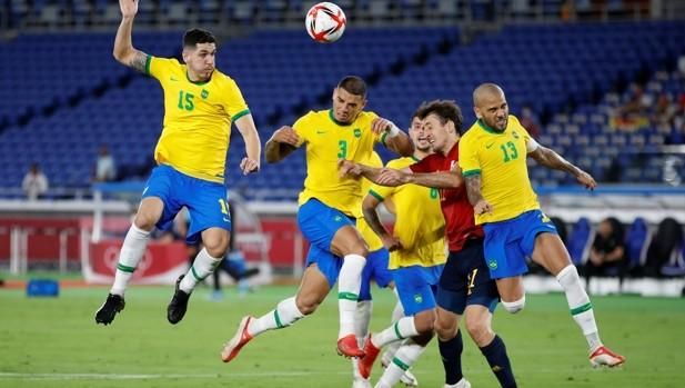 Diego Carlos, jugador del Sevilla FC, oro olímpico con Brasil