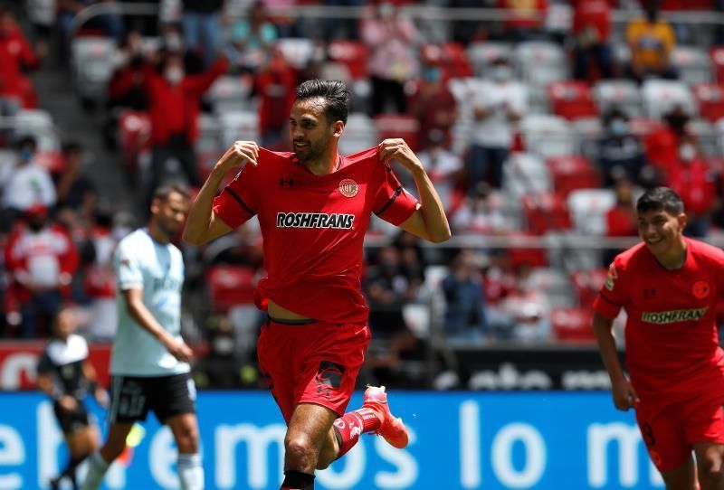 El líder Toluca se meterá en casa del campeón Cruz Azul, en la cuarta jornada