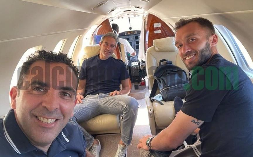 Pezzella ya vuela con destino a Sevilla