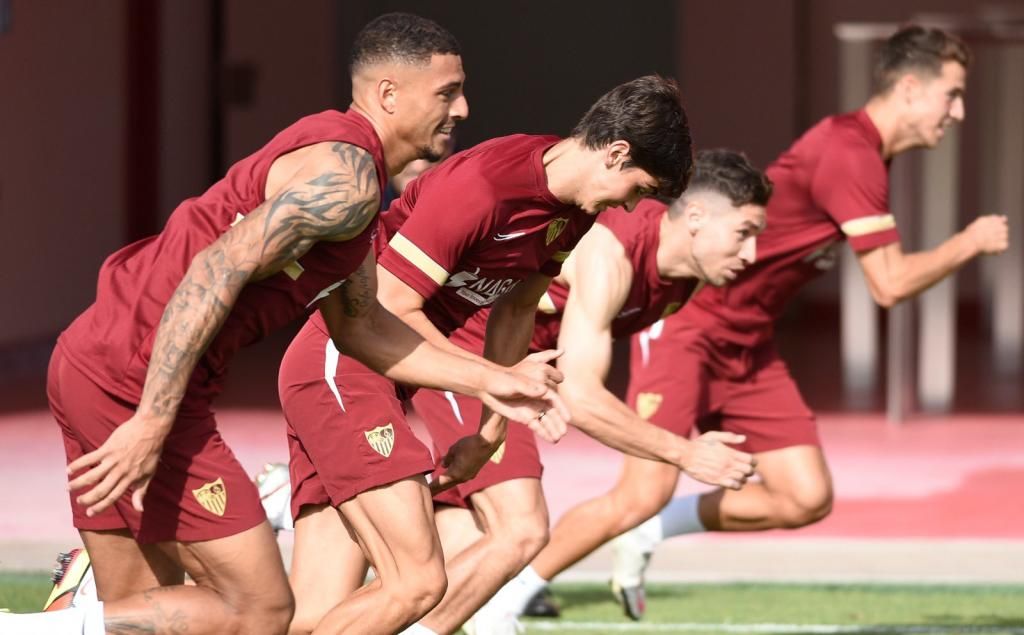 Óliver, Ocampos y Gnagnon, ausencias en el entrenamiento