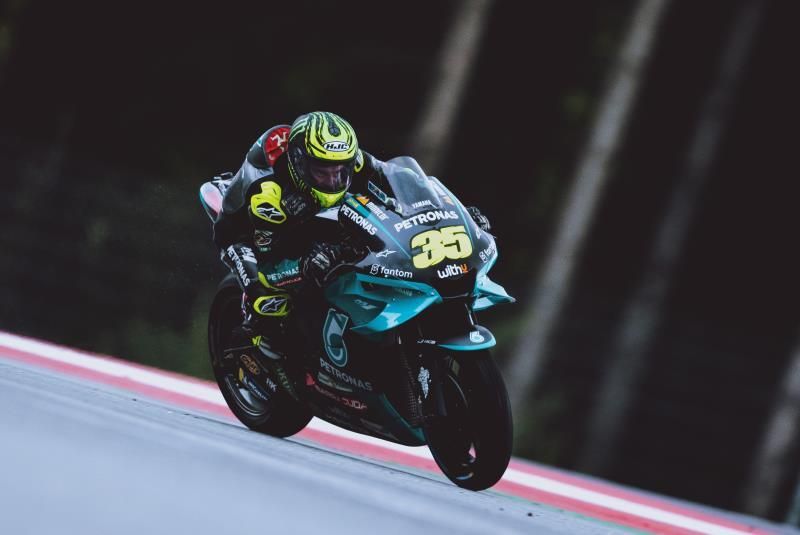 Crutchlow, Dixon y Norrodin, "sustitutos encadenados"