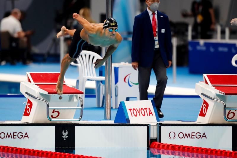 Oscar Salguero, plata en los 100 metros braza
