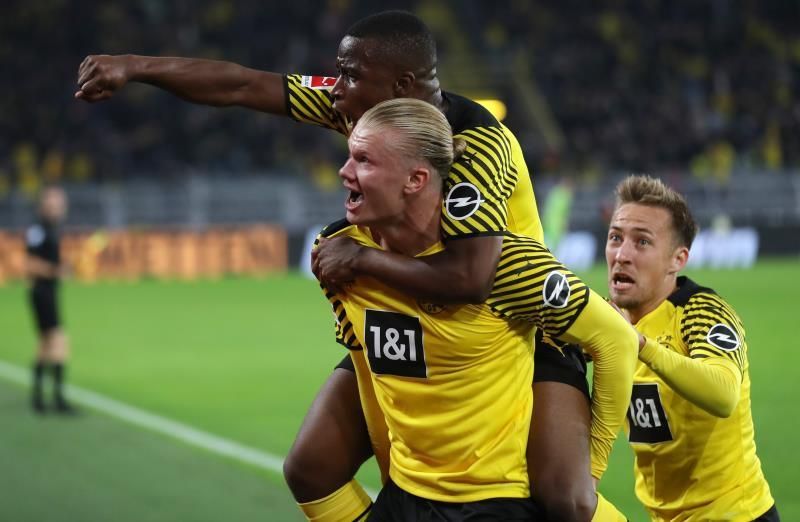 Haaland rescata al Borussia Dortmund en el tiempo de prolongación