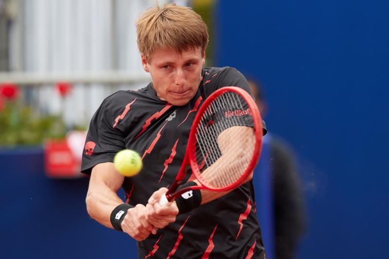 Ivashka arrolla a Ymer y logra su primer título ATP