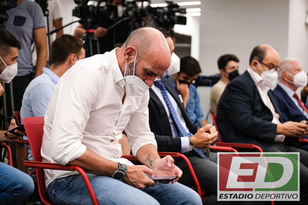 Así afronta el Sevilla FC su último día de mercado