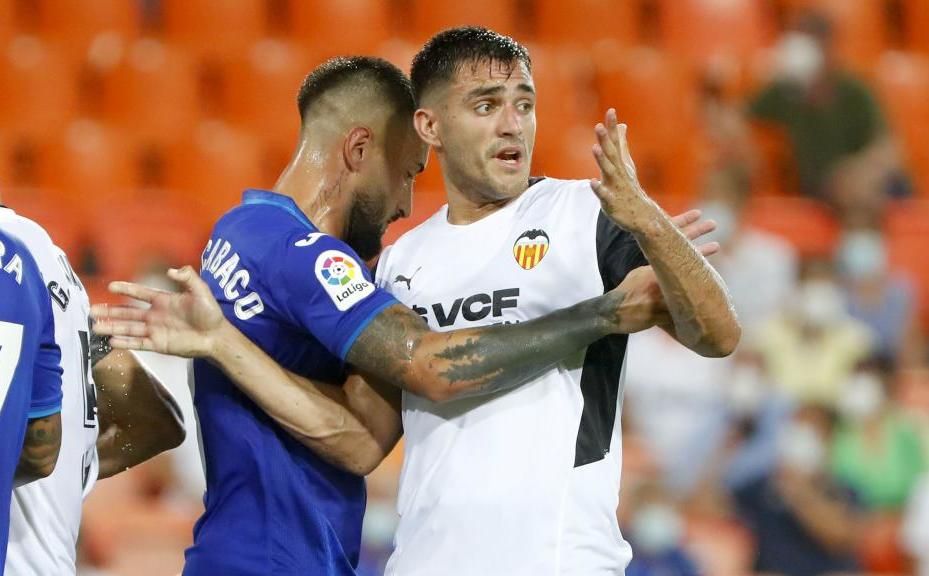 El Valencia rechaza una oferta del Sevilla y otra del Atlético por Maxi Gómez
