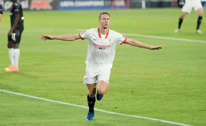 Oficial: De Jong, cedido al FC Barcelona