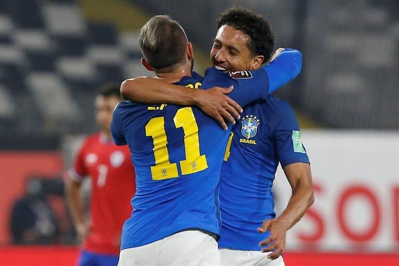0-1. Everton Ribeiro le da un difícil triunfo a Brasil en Santiago de Chile