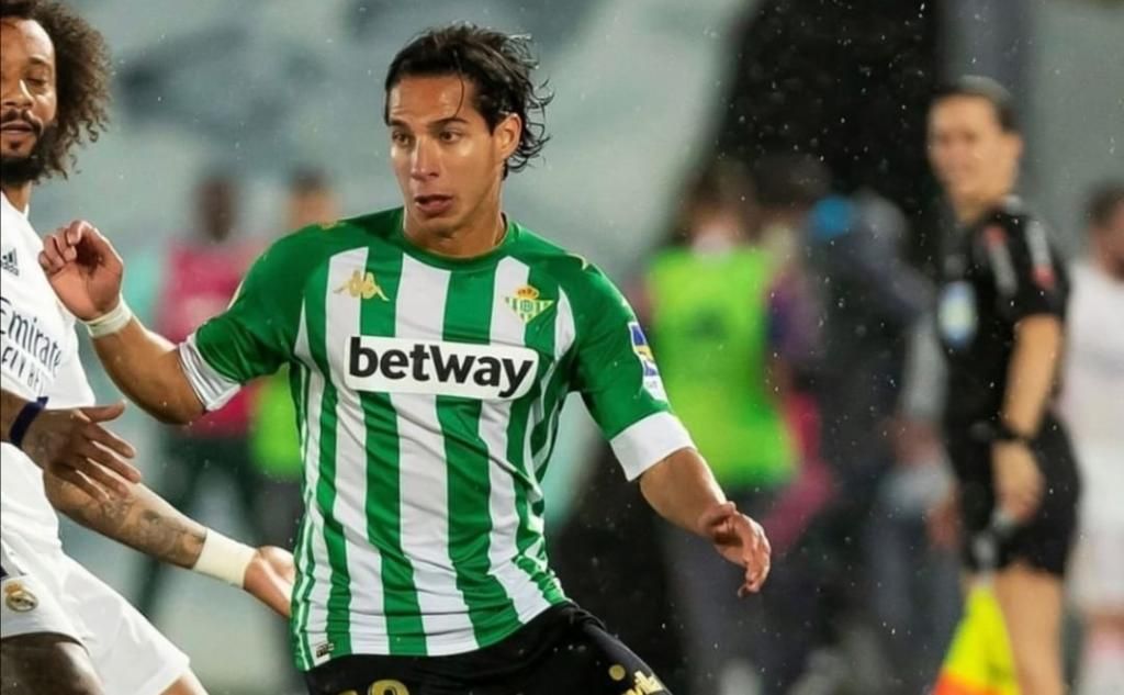 El momento de Diego Lainez