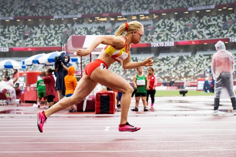 Adiaratou Iglesias vuelve al podium para colgarse una plata en 400