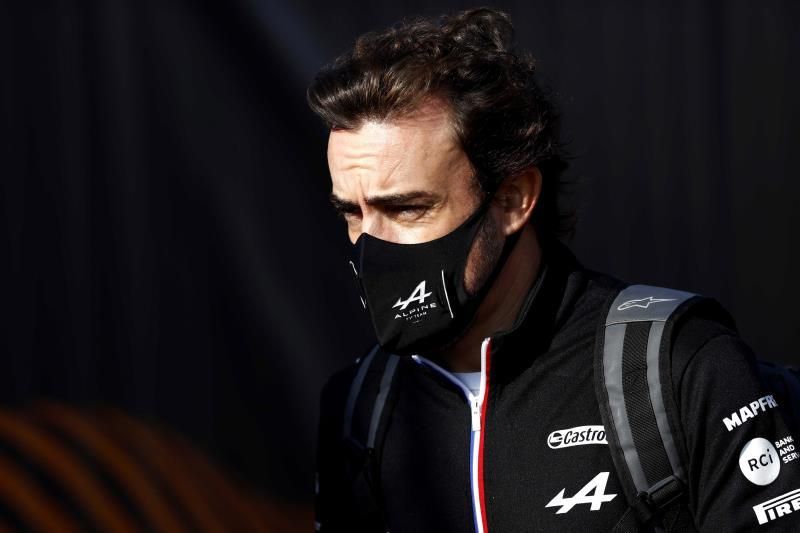 Alonso: "Está bien estar en el 'top 10' y salir por la parte limpia"