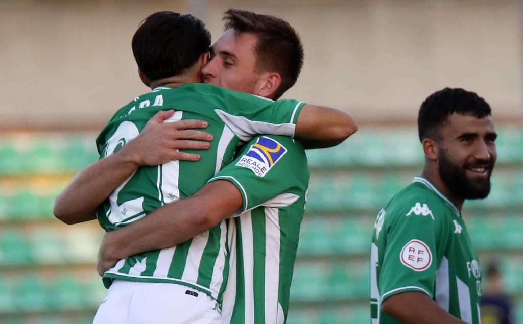 El exsevillista Lara da al Betis Deportivo su primera victoria (1-0)