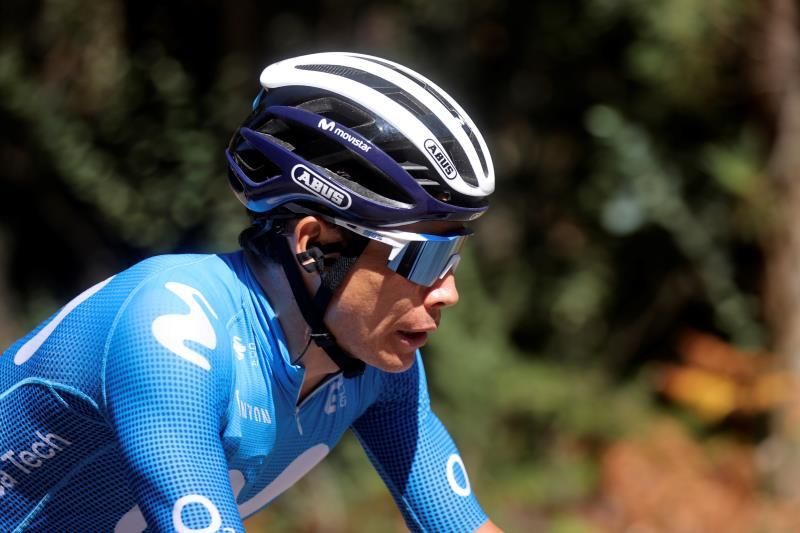 Miguel Ángel López abandona la Vuelta tras dejarse el podio en la etapa