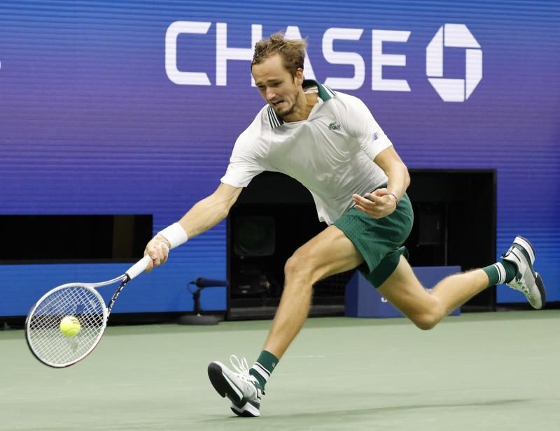 Medvedev supera con facilidad a Evans y pasa a cuartos de final del US Open