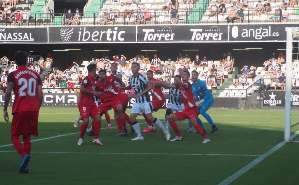 2-0. El Castellón desnuda las carencias del Sevilla Atlético