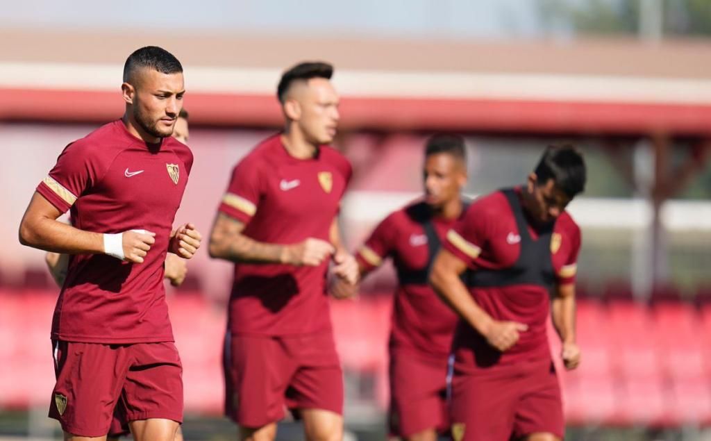 Lopetegui recupera a Ocampos, que ya se entrena junto al grupo