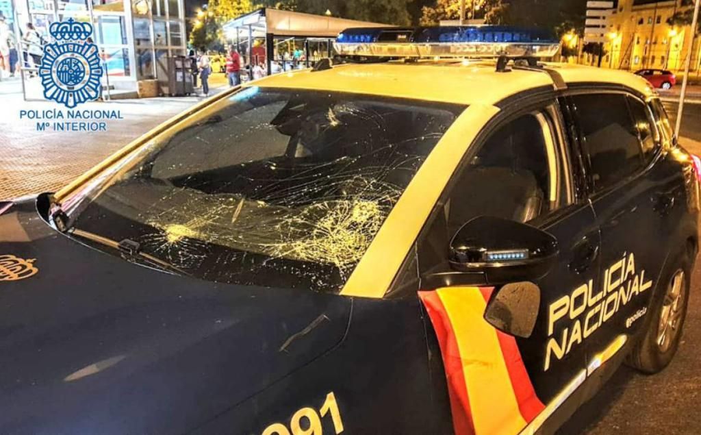 Detenidos cuatro ultras del Sevilla y del Xerez Deportivo por enfrentarse a la Policía en Jerez