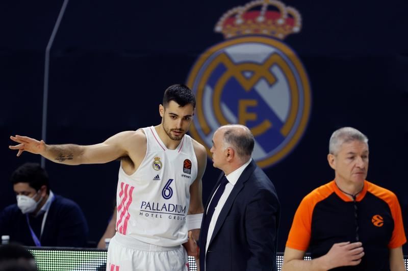 Abalde sufre una lesión en el recto del cuádriceps, posible baja para la Supercopa