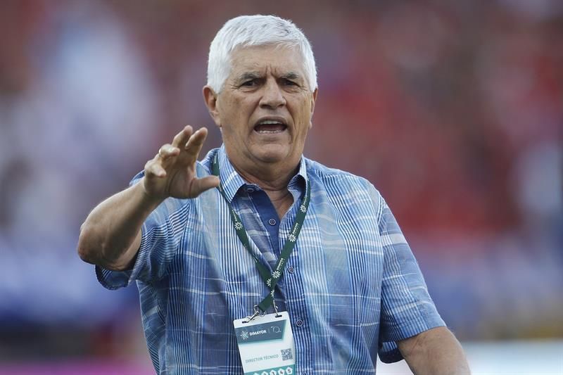 El uruguayo Julio Comesaña dirigirá al Independiente Medellín por cuarta vez
