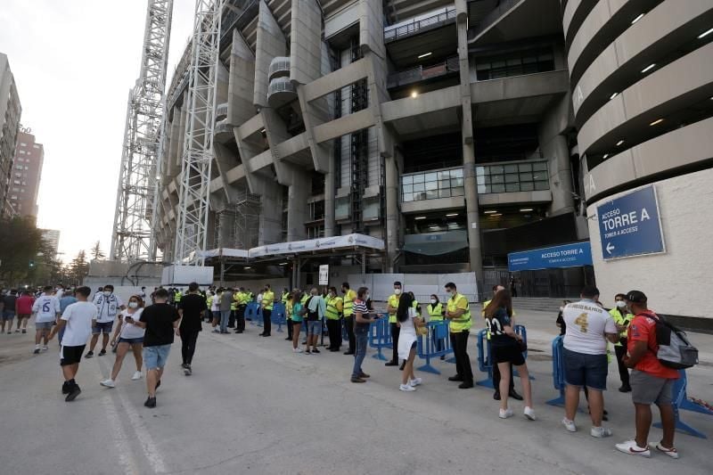 El Santiago Bernabéu reabre con emoción 560 días después