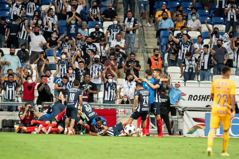 El Monterrey de Aguirre vence 2-0 a los Tigres, en el Clásico del norte