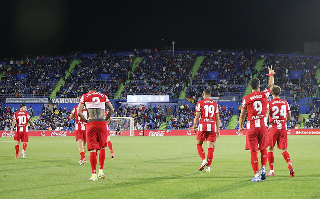 1-2: Luis Suárez resucita al Atlético... y sentencia a Míchel