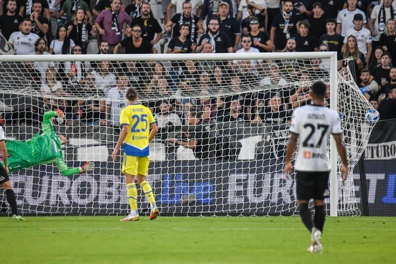 Chiesa y De Ligt sacan al Juventus del abismo