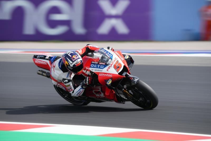 El francés Johann Zarco, operado con éxito del síndrome compartimental