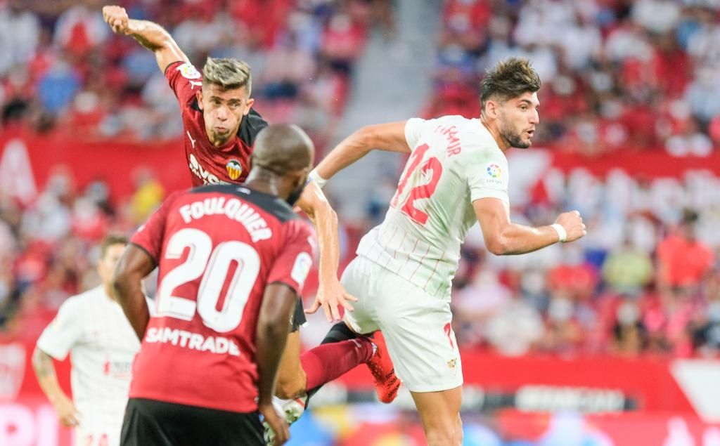 Estreno como titular y goleador: Rafa Mir demuestra estar preparado