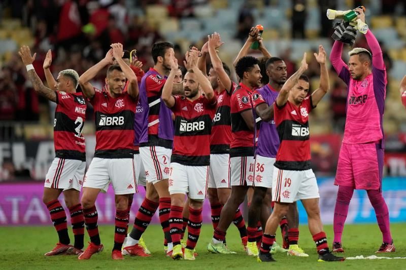 Flamengo alineará ante el Barcelona a su equipo ideal por primera vez