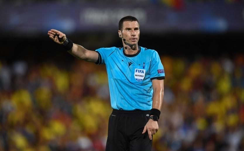 El búlgaro Kabakov, árbitro para la visita del Sevilla al Wolfsburgo en la segunda jornada de la Champions