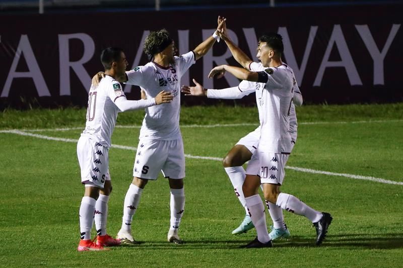 4-2. Saprissa golea a Santa Lucía y pasa a cuartos de final de la Liga Concacaf