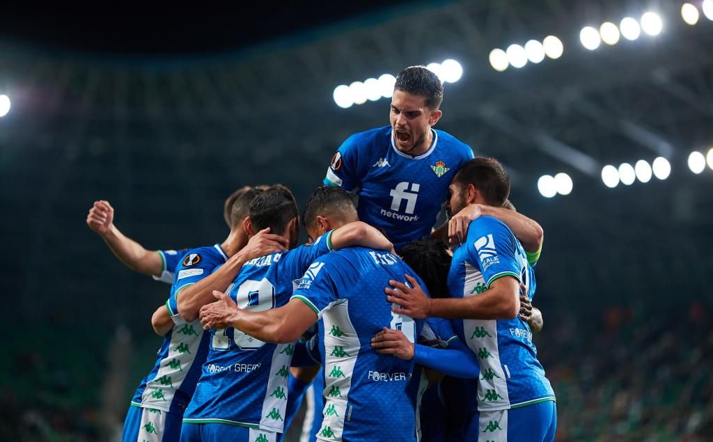 Ferencváros-Real Betis (1-3): Magia, fortuna, mono de trabajo y fe a partes iguales