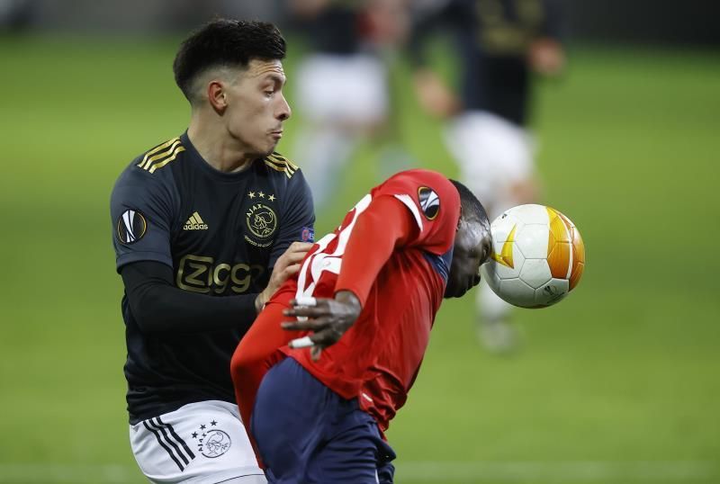 Lisandro Martínez renueva con el Ajax