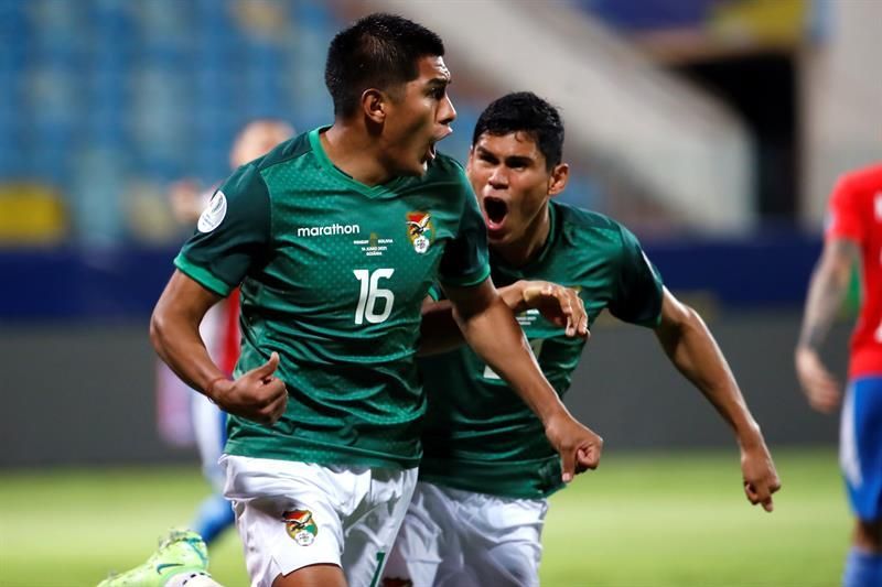 Bolivia confirma dos jugadores con covid-19 y descarta otros contagios