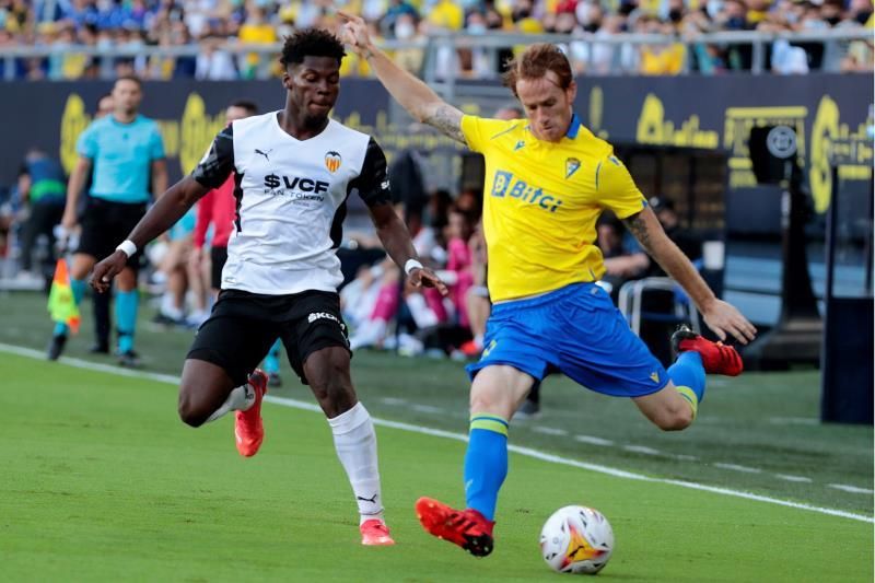 0-0. El Valencia deja vivo al Cádiz y se va sin premio