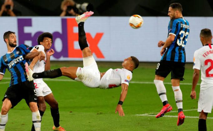 Diego Carlos sobre su gol en la final de la Europa League y su ambición en la Champions
